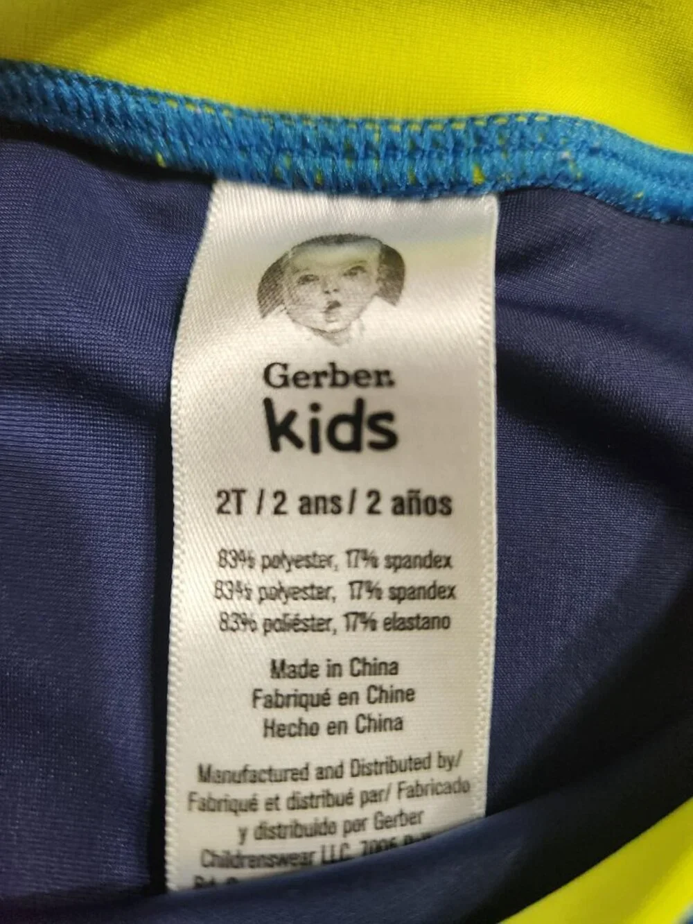 Gerber Kids Toddler Boys 2T Rash Guard Swim Shirt Long Sleeve Blue Shark Sharp